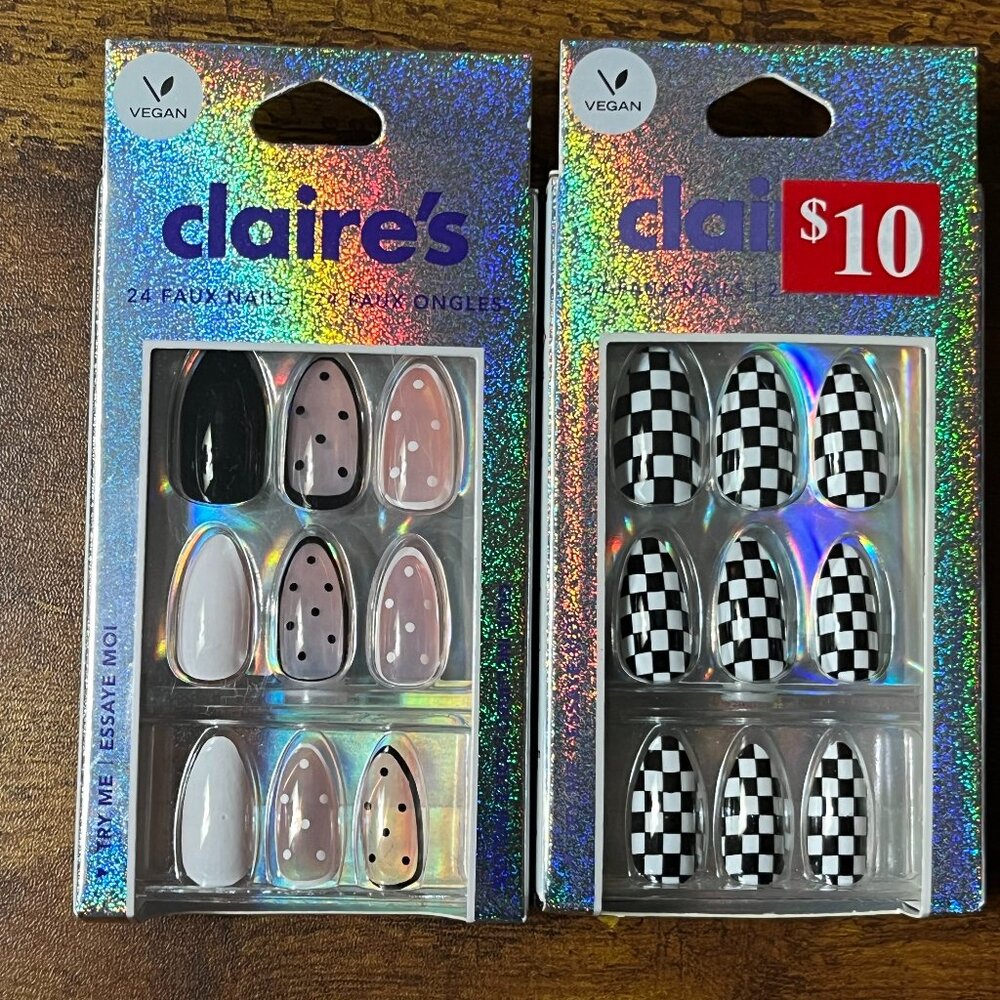 2 Claire's Glue-On Nails Manicure, Black and White Checkers Polka Dots, Almond
